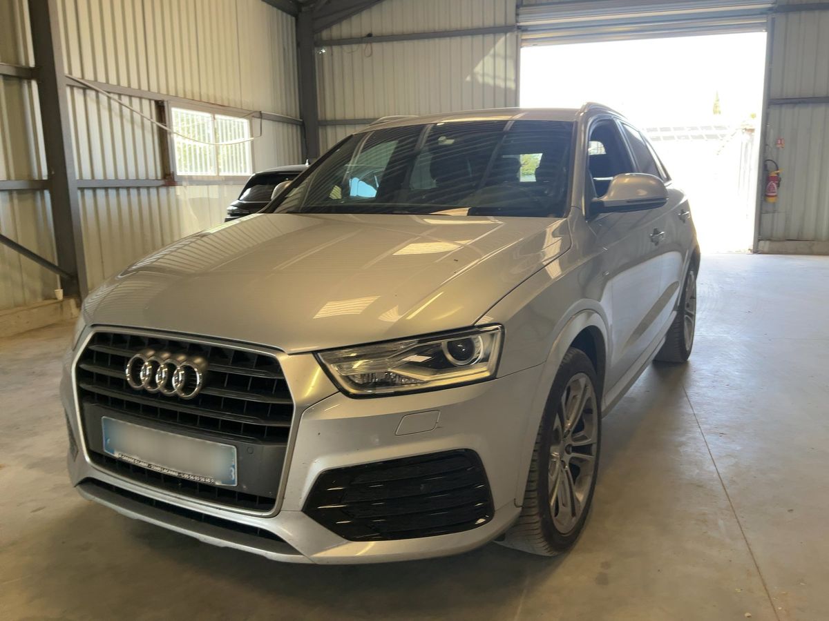 Audi Q3 2016 — photo 1
