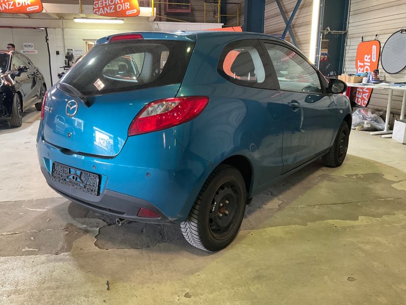 Mazda 2 1.3 Active — zdjęcie 2