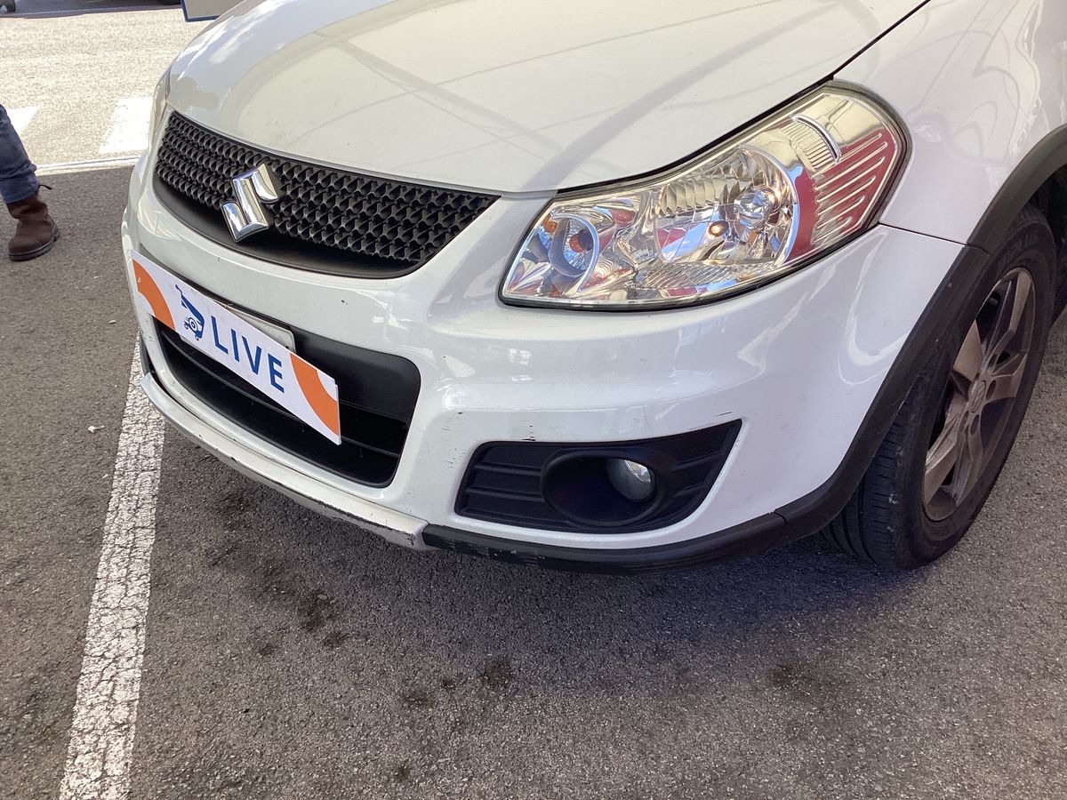 Suzuki SX4 2011 — photo 3