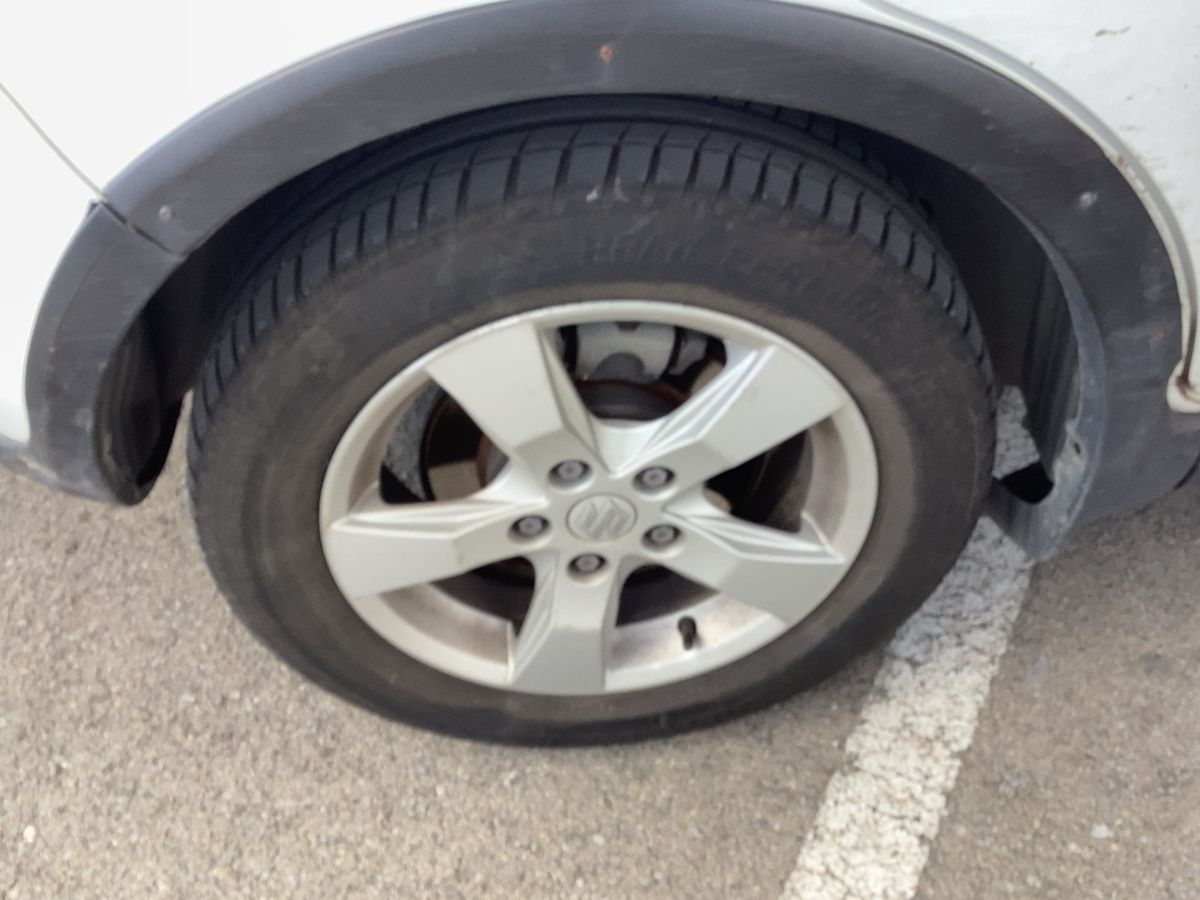 Suzuki SX4 2011 — photo 10
