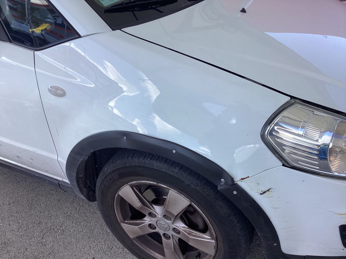 Suzuki SX4 2011 — photo 31