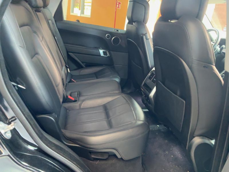 Land Rover Range Rover Sport 3.0 SD V6 HSE Dynamic — zdjęcie 14