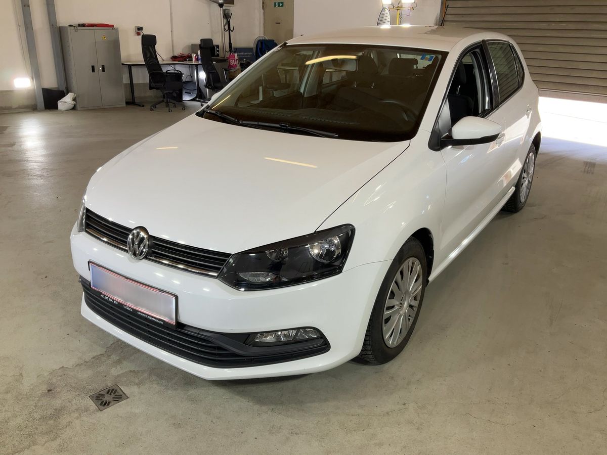 Volkswagen Polo 2017 — photo 1