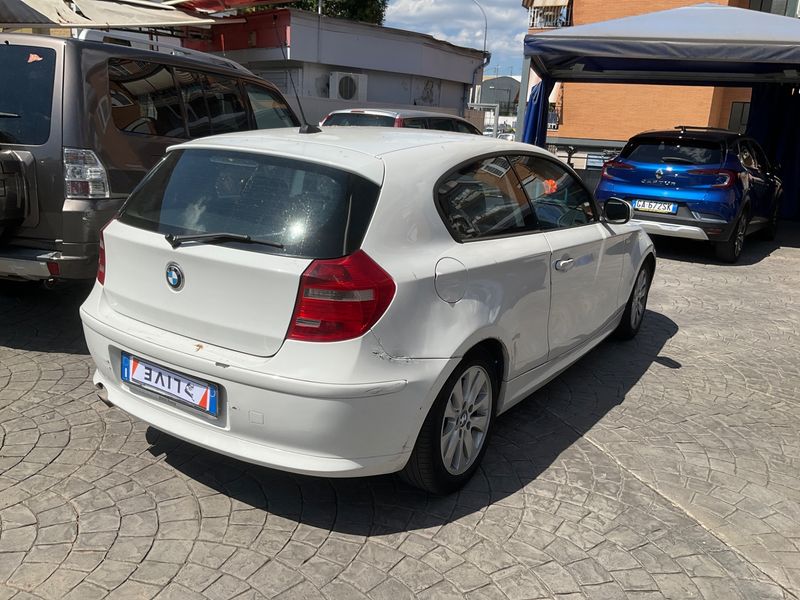 BMW 1er 116d 2010 – снимка 2