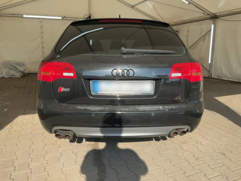 Audi S6 5.2 V10 FSI quattro — zdjęcie 5