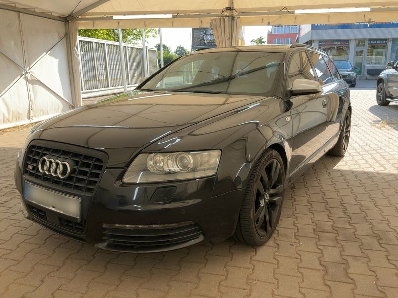 Audi S6 5.2 V10 FSI quattro