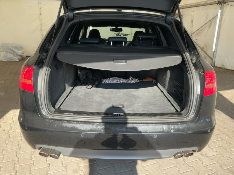 Audi S6 5.2 V10 FSI quattro — zdjęcie 10
