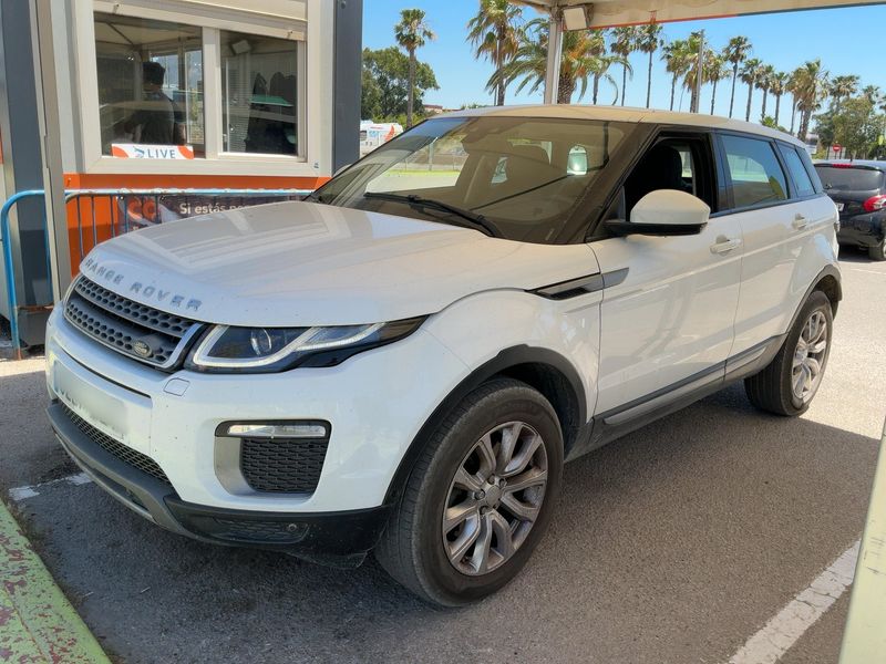 Land Rover Evoque 2.0 Td4 SE — zdjęcie 1
