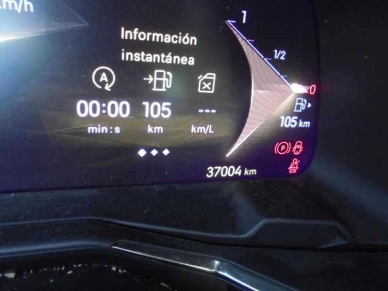 DS Automobiles DS7 1.5 Blue-HDi Opera — zdjęcie 11