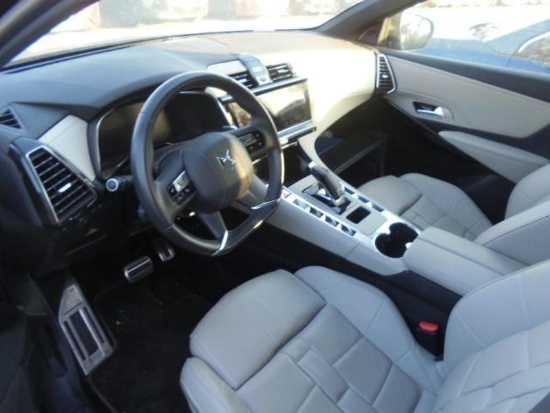 DS Automobiles DS7 1.5 Blue-HDi Opera — zdjęcie 9