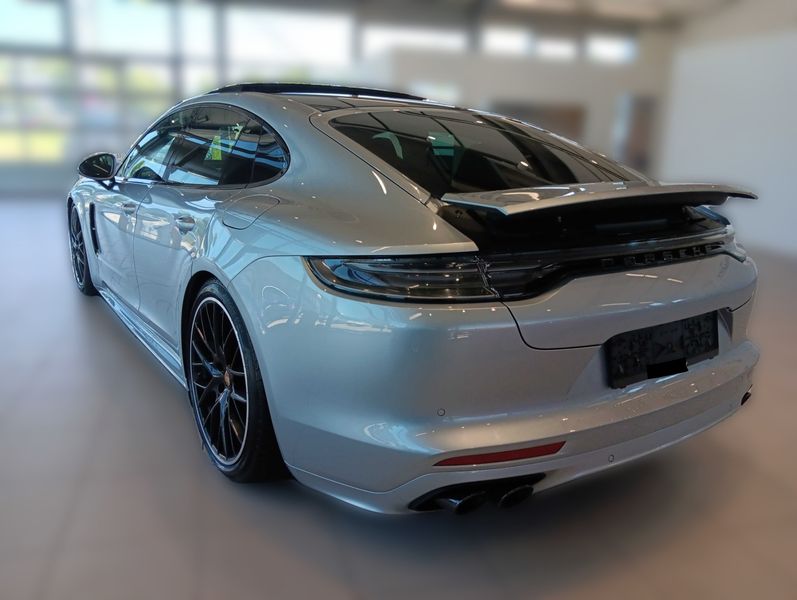 Porsche Panamera 4 E-Hybrid — zdjęcie 3