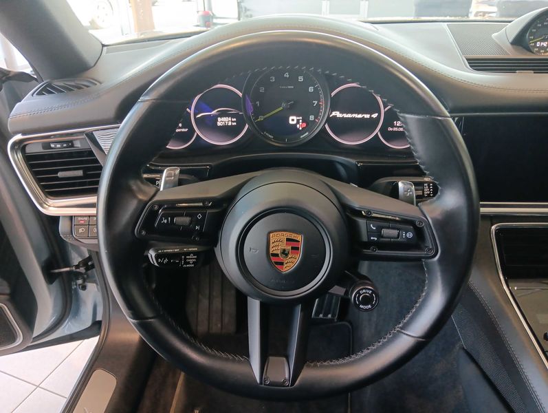 Porsche Panamera 4 E-Hybrid — zdjęcie 23