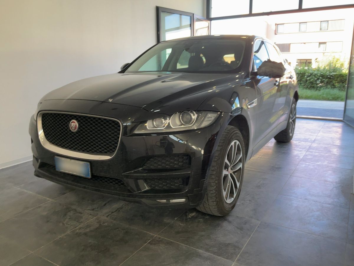 Jaguar F-Pace 2018