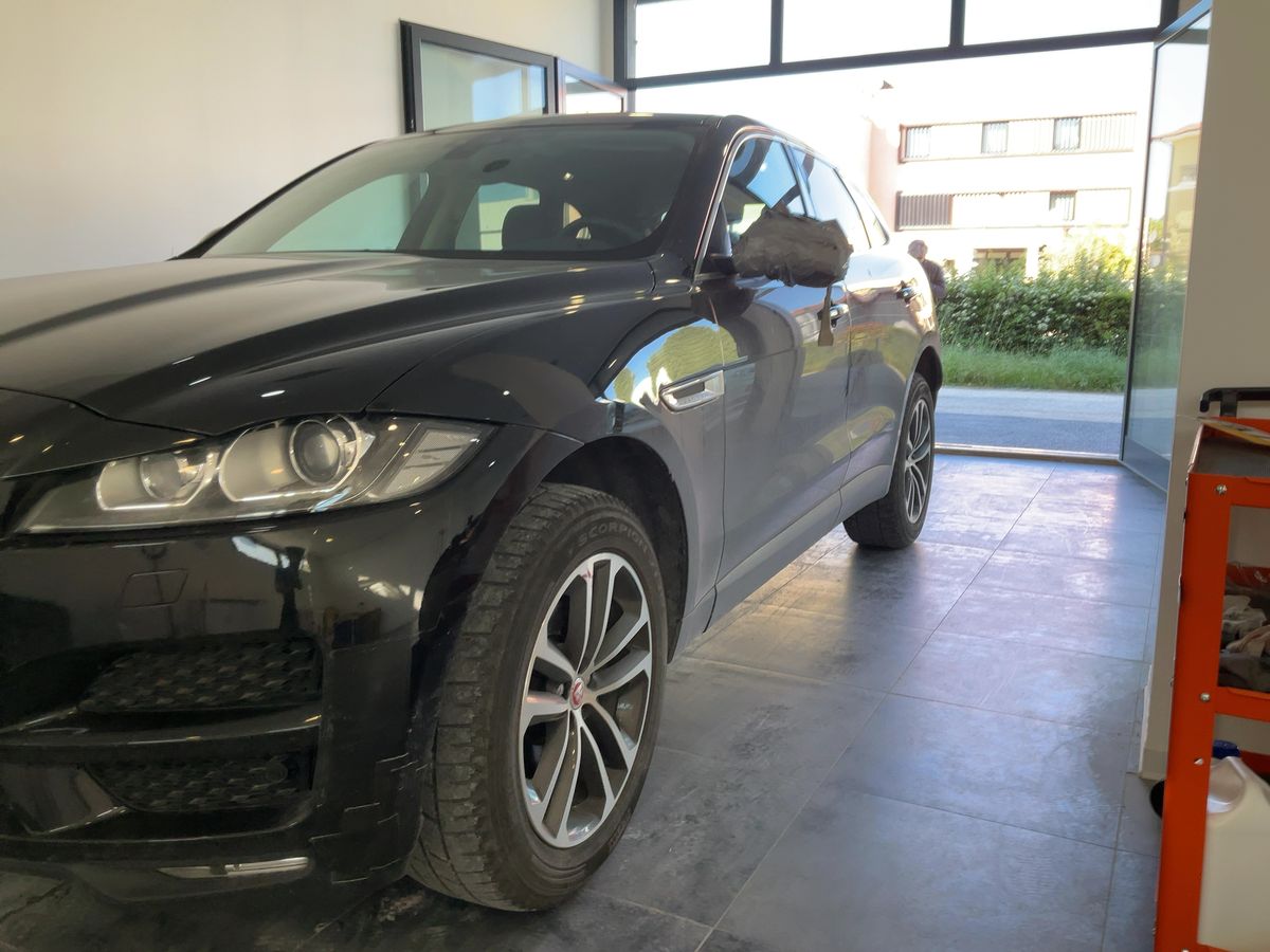 Jaguar F-Pace d'occasion