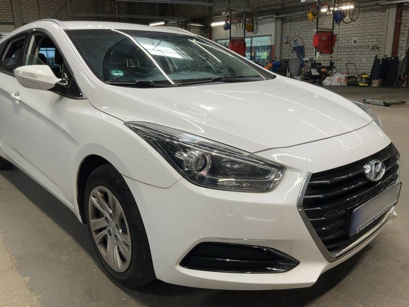 Hyundai i40 1.6 Classic Blue — zdjęcie 8