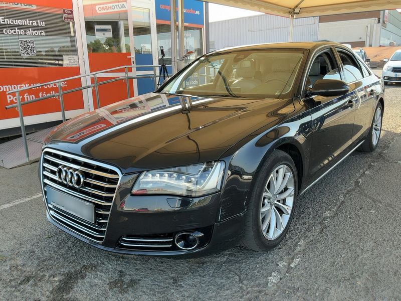 Audi A8 4.2 V8 FSI quattro