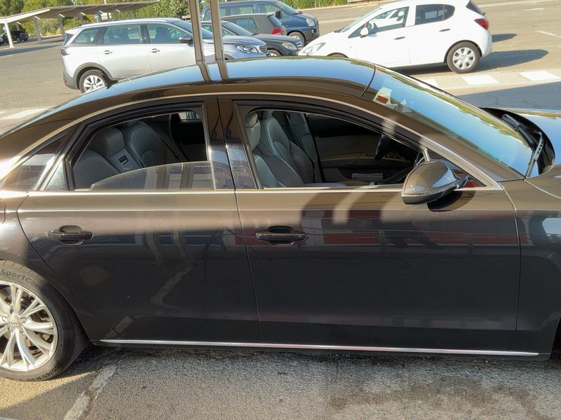 Audi A8 4.2 V8 FSI quattro — zdjęcie 7