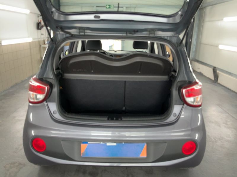 Hyundai i10 1.0 YES! — zdjęcie 10