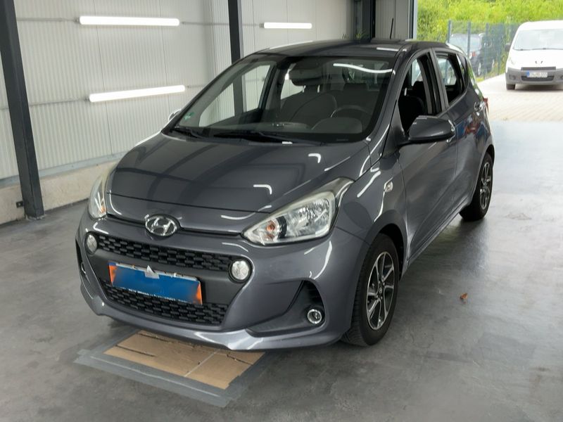 Hyundai i10 1.0 YES!