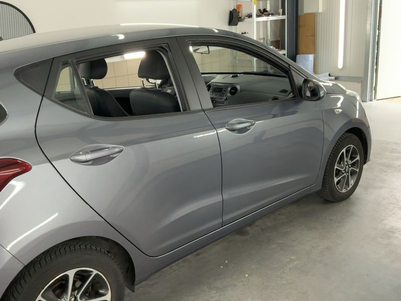 Hyundai i10 1.0 YES! — zdjęcie 7