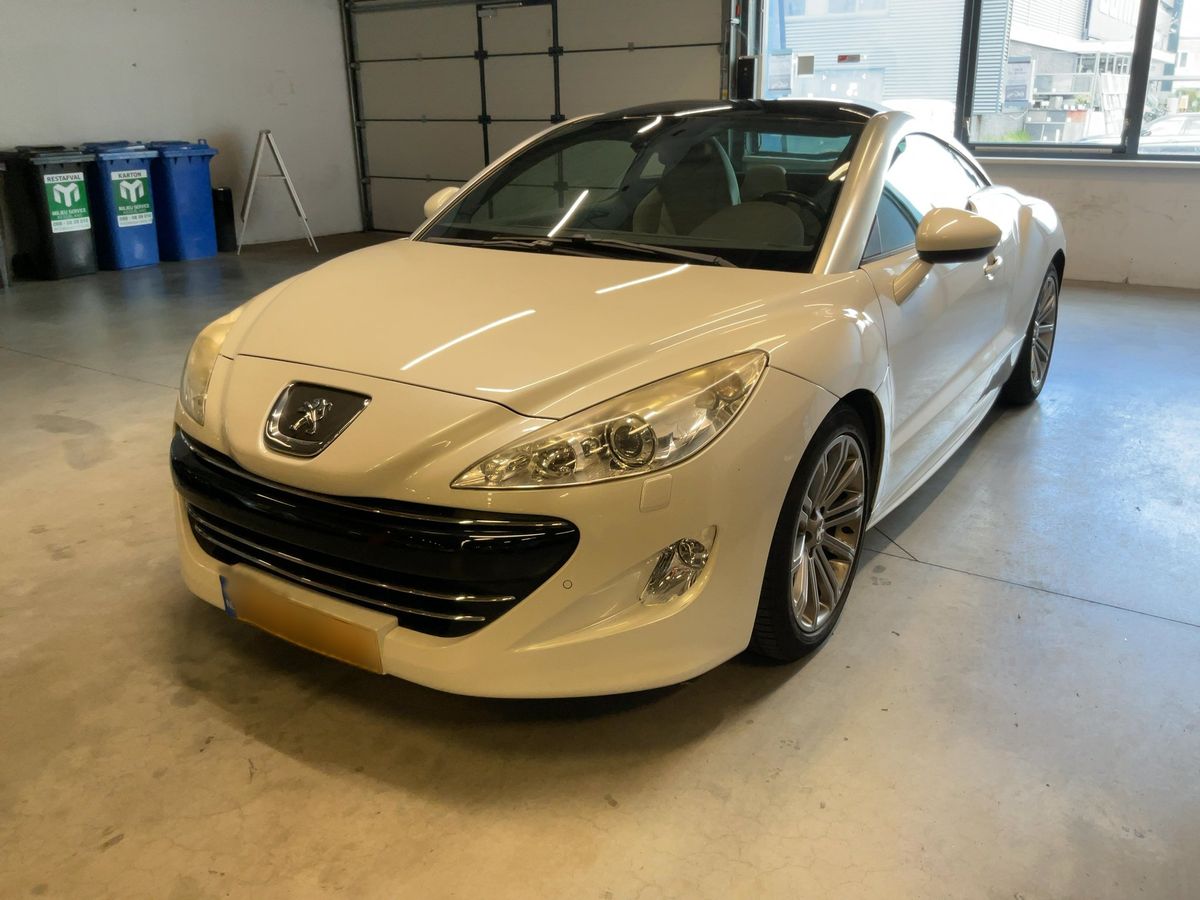 Peugeot RCZ 2011