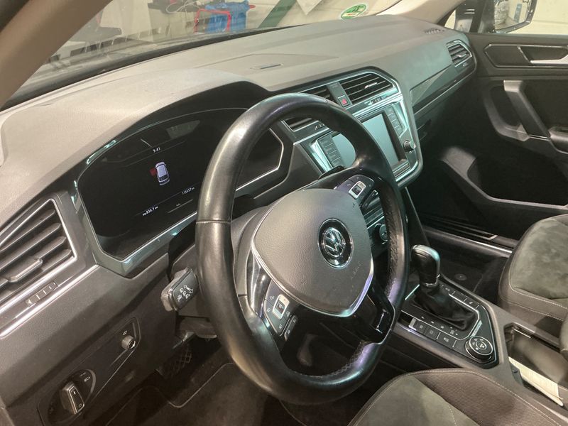 Volkswagen Tiguan 2.0 TDI Highline 4Motion BlueMotion Tech 2016 – снимка 24