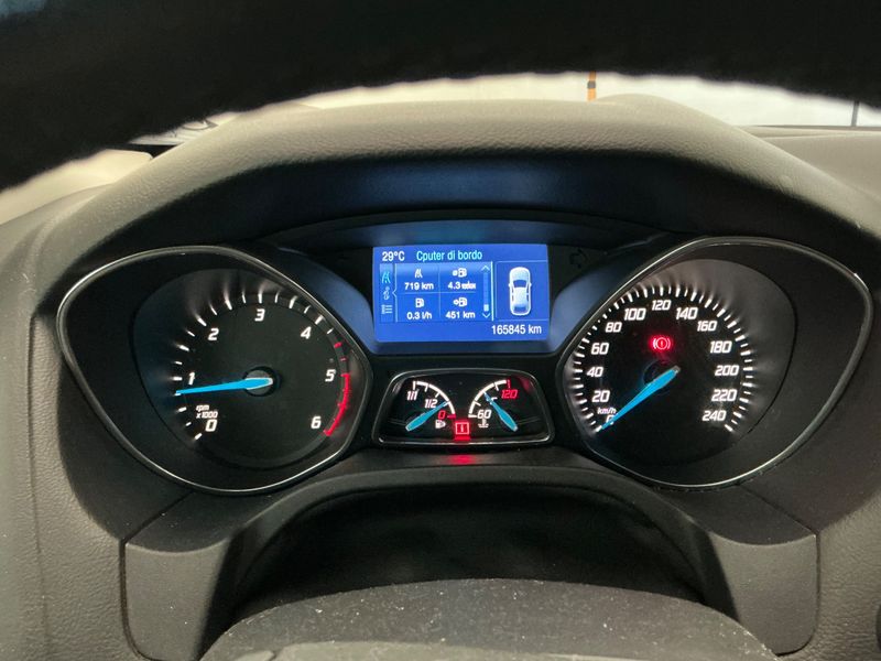 Ford Focus 1.6 TDCi Titanium — zdjęcie 4