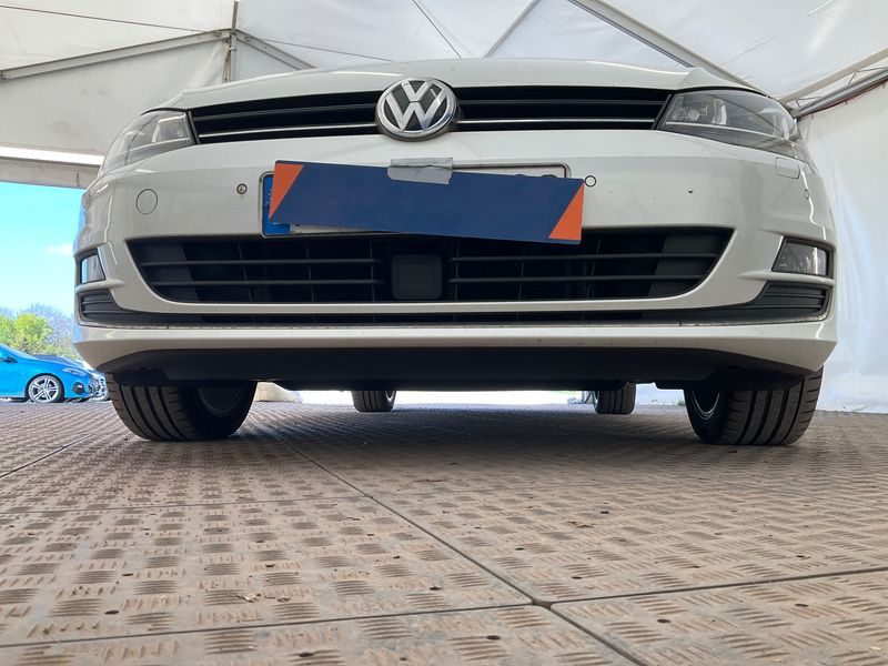 Volkswagen Golf VII 2.0 TDI Highline BlueMotion Tech 2016 – снимка 28