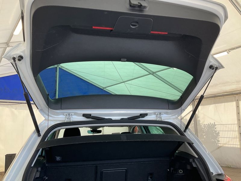 Volkswagen Golf VII 2.0 TDI Highline BlueMotion Tech 2016 – снимка 22