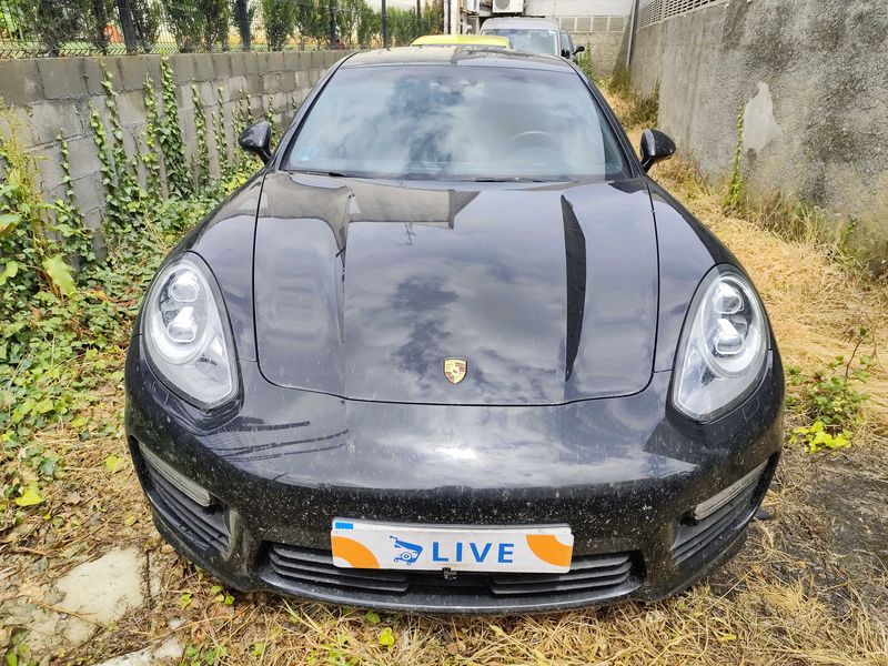 Porsche Panamera Turbo — zdjęcie 7