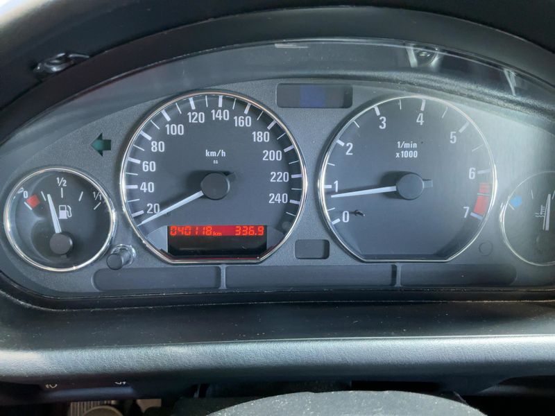BMW Z3 1.9 — zdjęcie 13