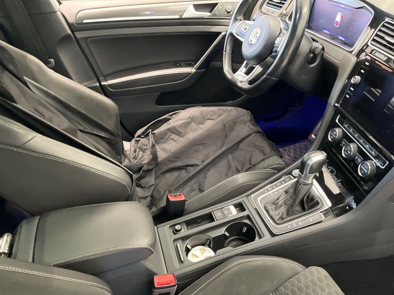 Volkswagen Golf VII 2.0 TDI GTD BlueMotion Tech 2018 – снимка 35