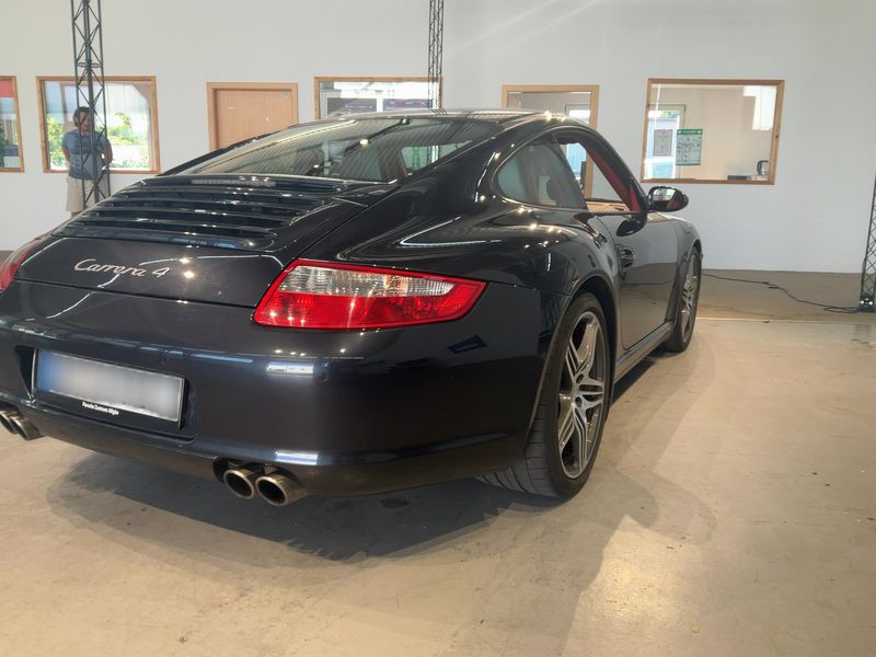 Porsche 911 997 Carrera 4 — zdjęcie 6