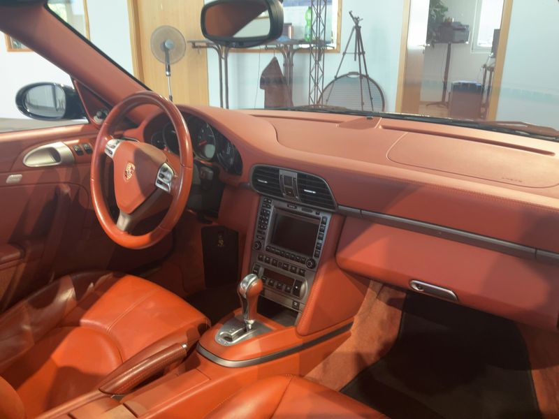 Porsche 911 997 Carrera 4 — zdjęcie 12