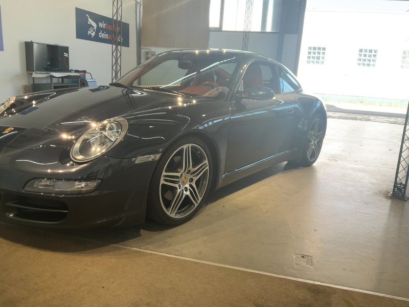 Porsche 911 997 Carrera 4 — zdjęcie 2