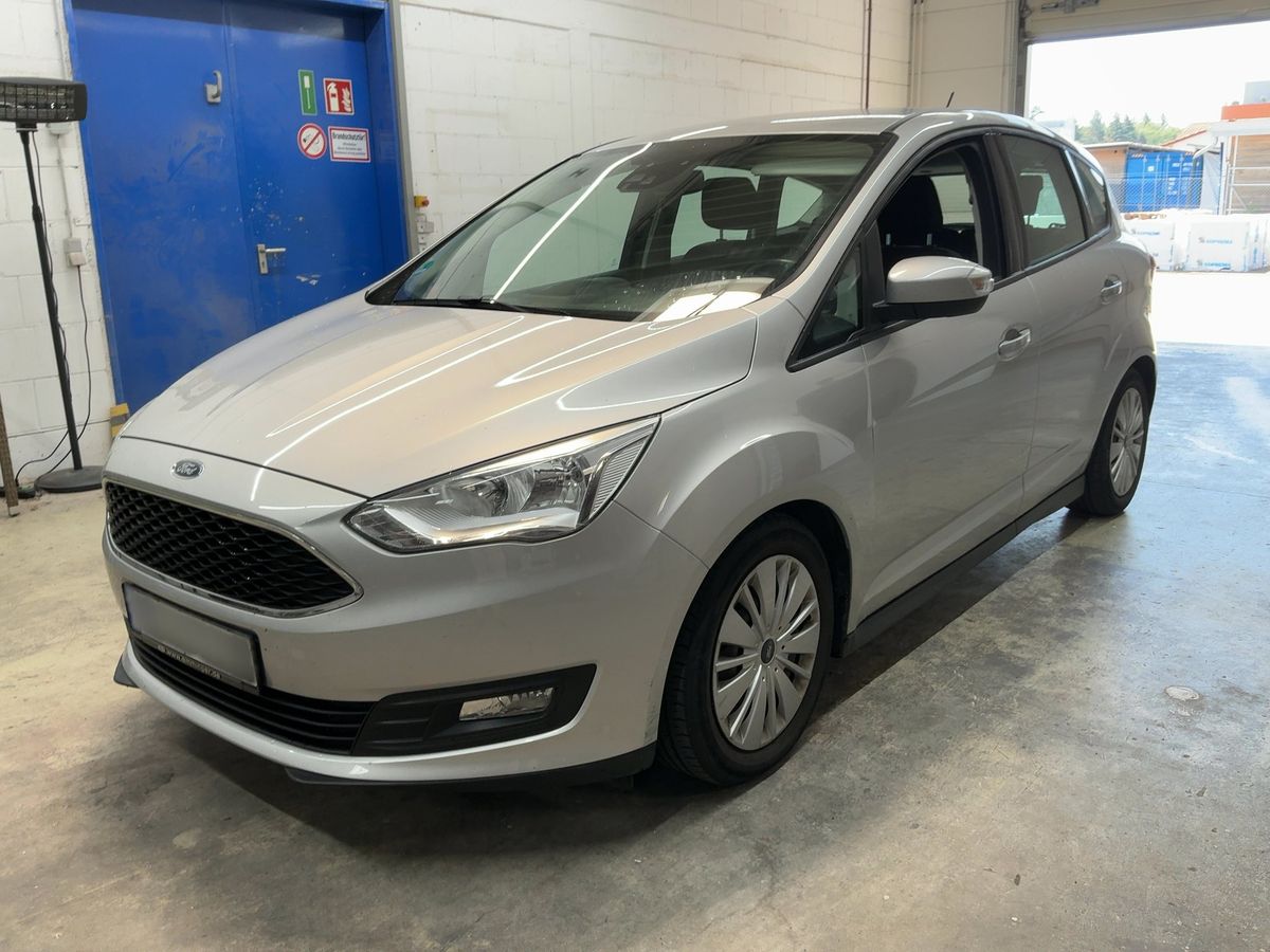 Ford C-Max 2017 — photo 1