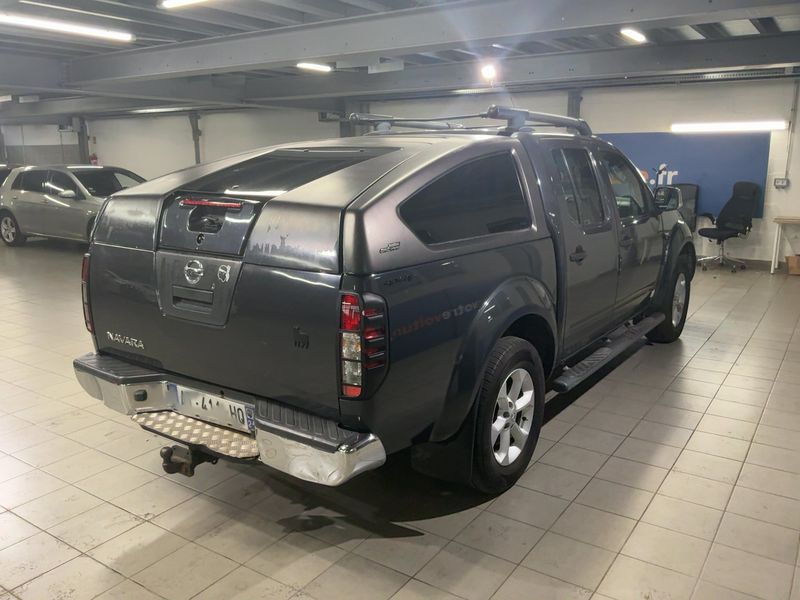 Nissan Navara Pick-up 2.5 dCi Double Cab SE 4x4 — zdjęcie 6