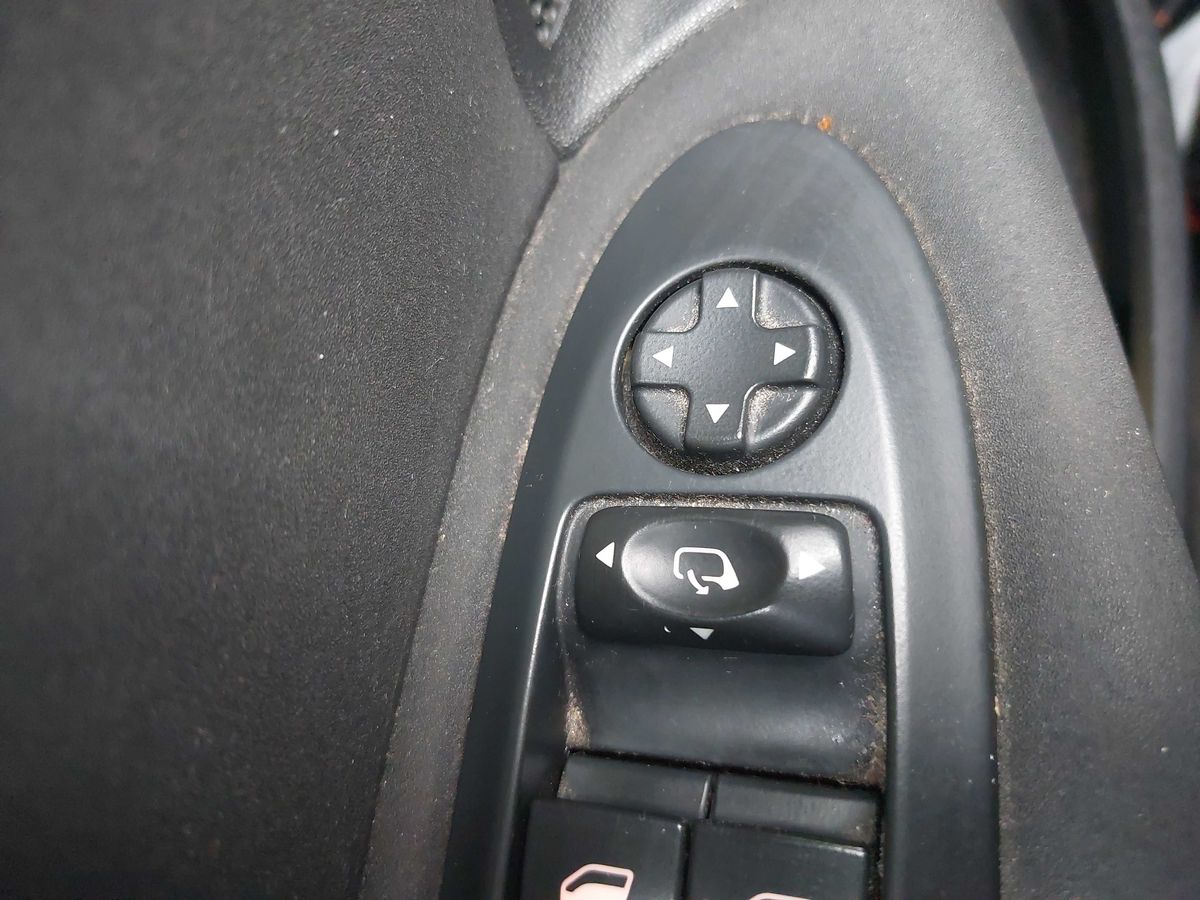 Citroen C4 2017 — photo 29