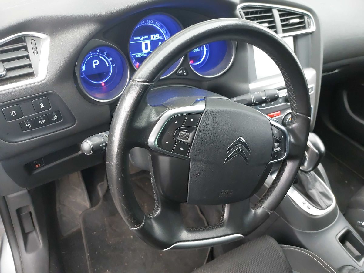 Citroen C4 2017 — photo 41