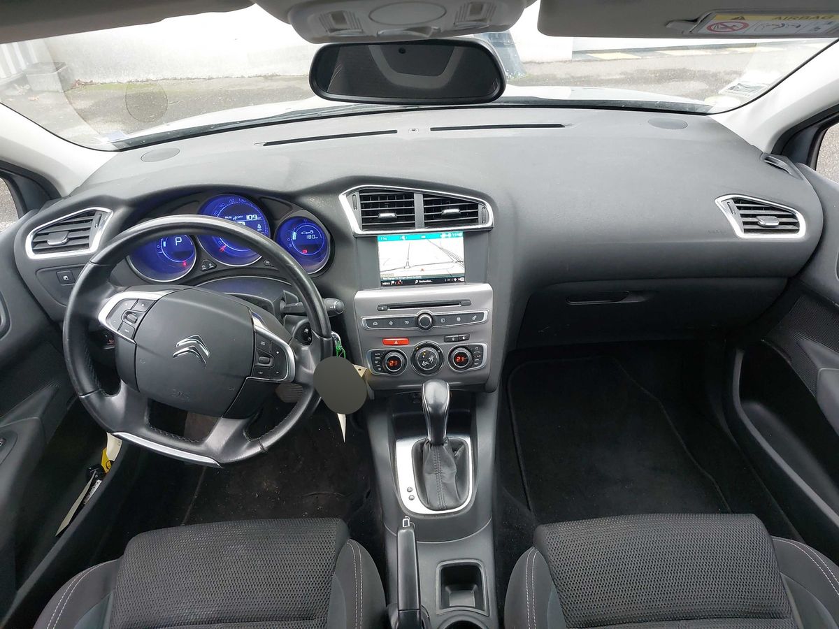 Citroen C4 2017 — photo 12