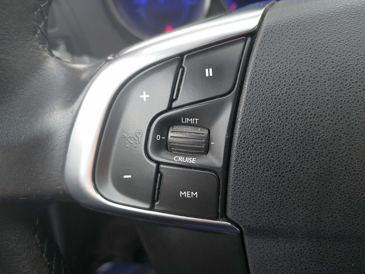 Citroen C4 2017 — photo 25