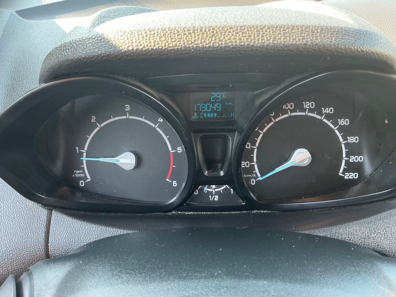 Ford EcoSport 1.5 TDCi Titanium — zdjęcie 4