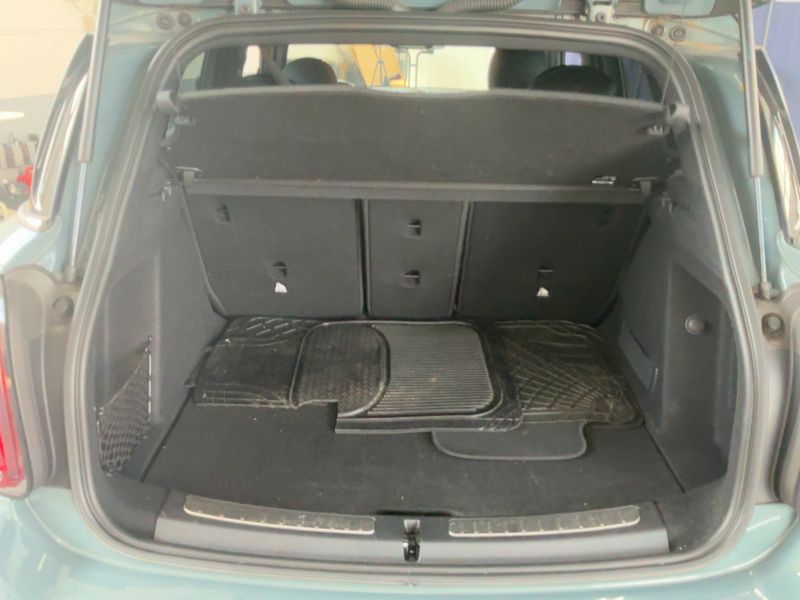 MINI Countryman Cooper D Classic Trim 2023 – снимка 15