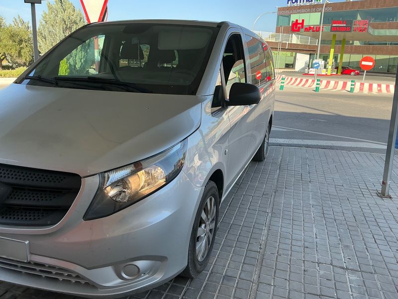 Mercedes-Benz Vito Tourer 111 CDI lang — zdjęcie 2