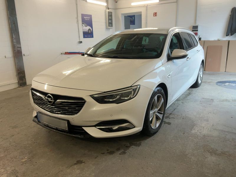 Opel Insignia Sports Tourer 1.5 SIDI Turbo INNOVATION 2017 – снимка 1