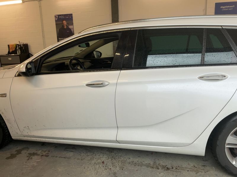 Opel Insignia Sports Tourer 1.5 SIDI Turbo INNOVATION 2017 – снимка 4