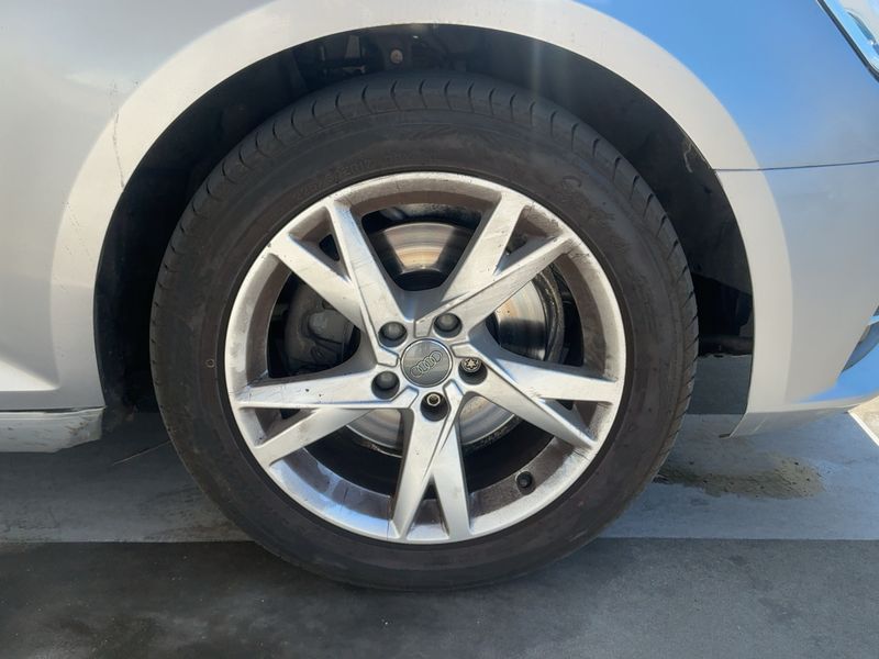 Audi A4 2.0 TDI Sport 2016 – снимка 11