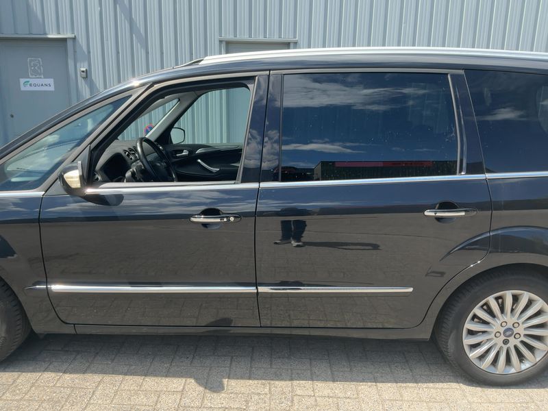 Ford Galaxy 2.0 TDCi Titanium — zdjęcie 4