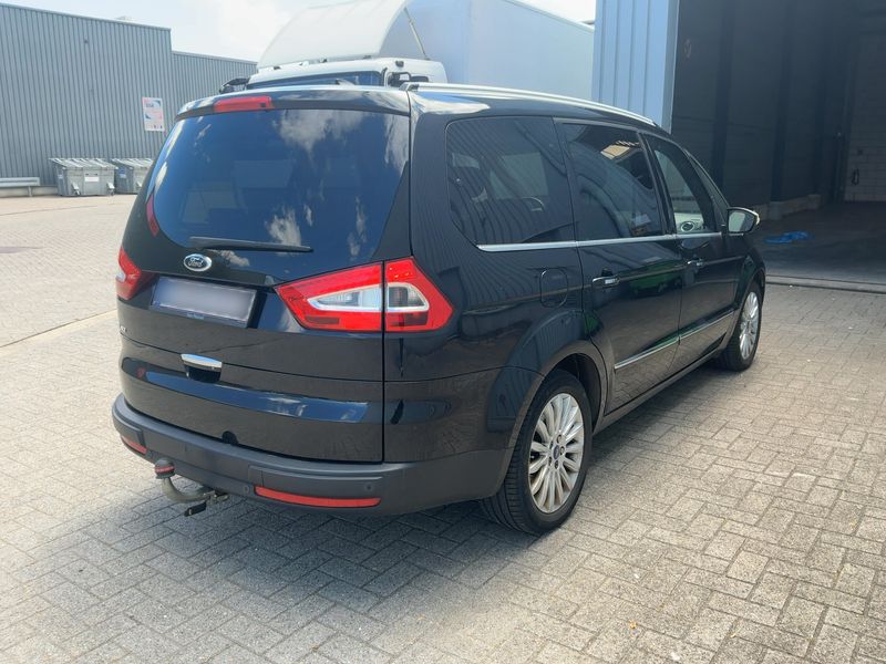 Ford Galaxy 2.0 TDCi Titanium — zdjęcie 6