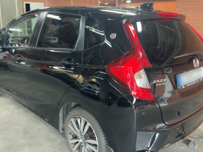 Honda Jazz 1.3 i-VTEC Elegance — zdjęcie 3